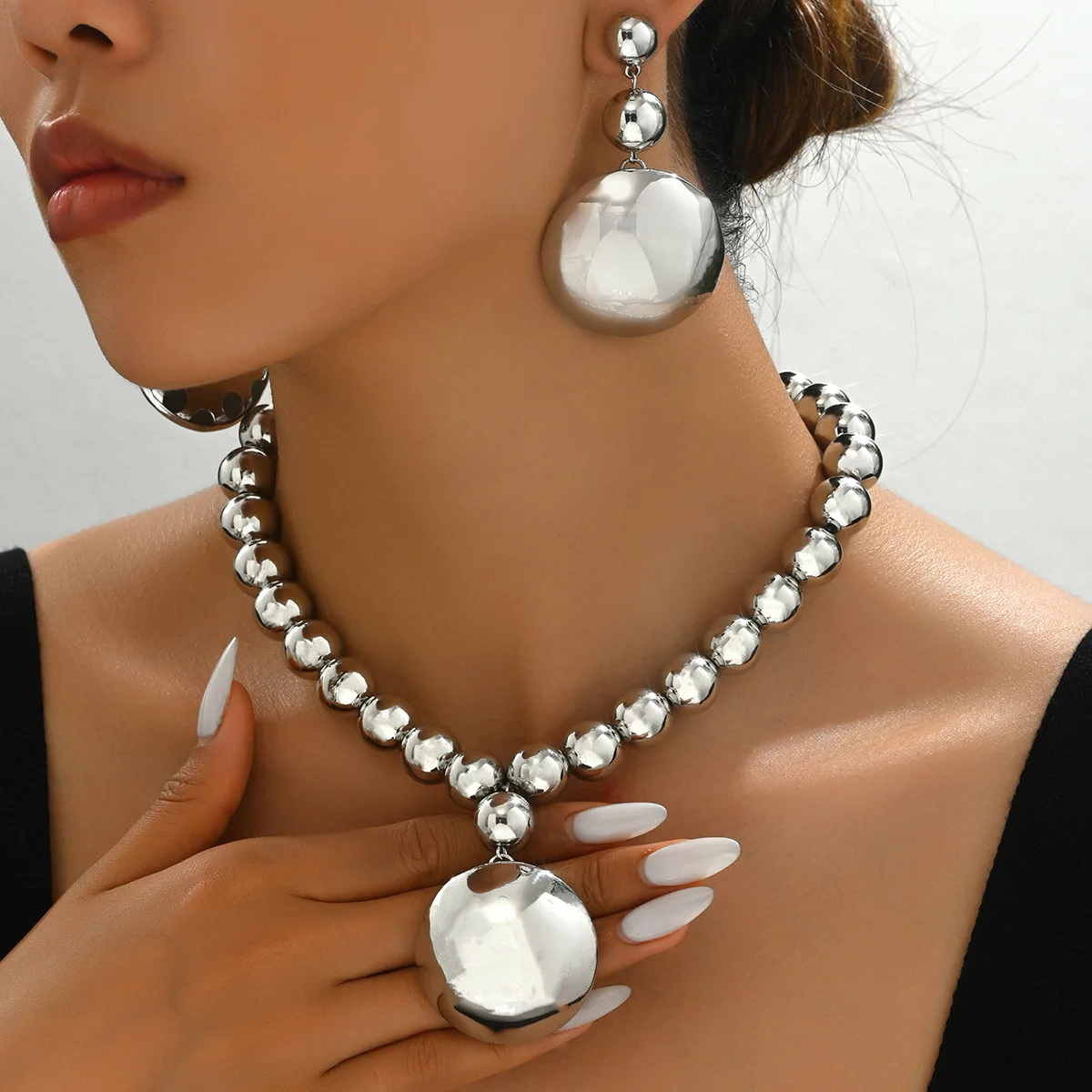 Gold Beaded Necklace & Earring Set — Round Shape - Image 2